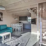 Awesome In With Kitchen *