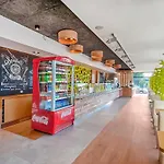 Awesome In With Kitchen Nyaraló *