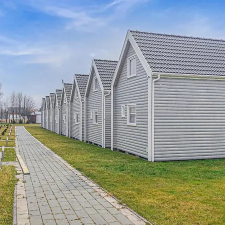 Awesome In With Kitchen Holiday home *