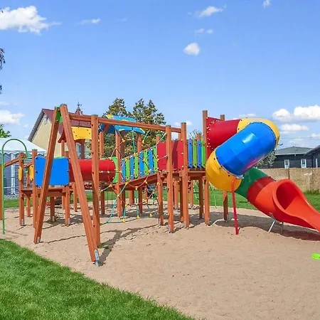 Awesome In With Kitchen Hébergement de vacances Sianożęty